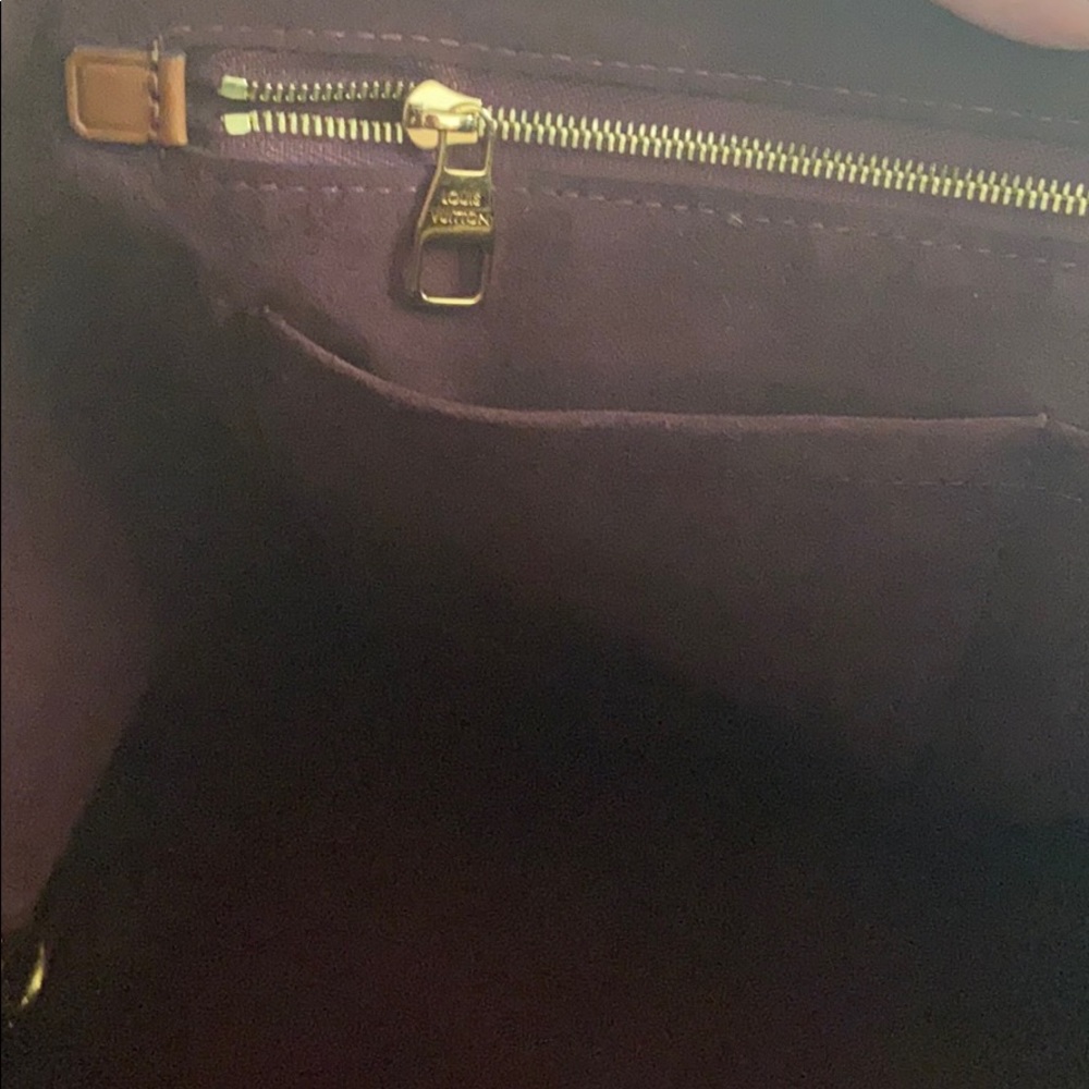 Louis Vuitton Greenwich discontinued 🌟classic🌟 - Picture 12 of 16